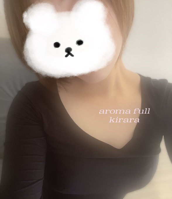 フォロー待ってます( ߹𖥦߹ )♡